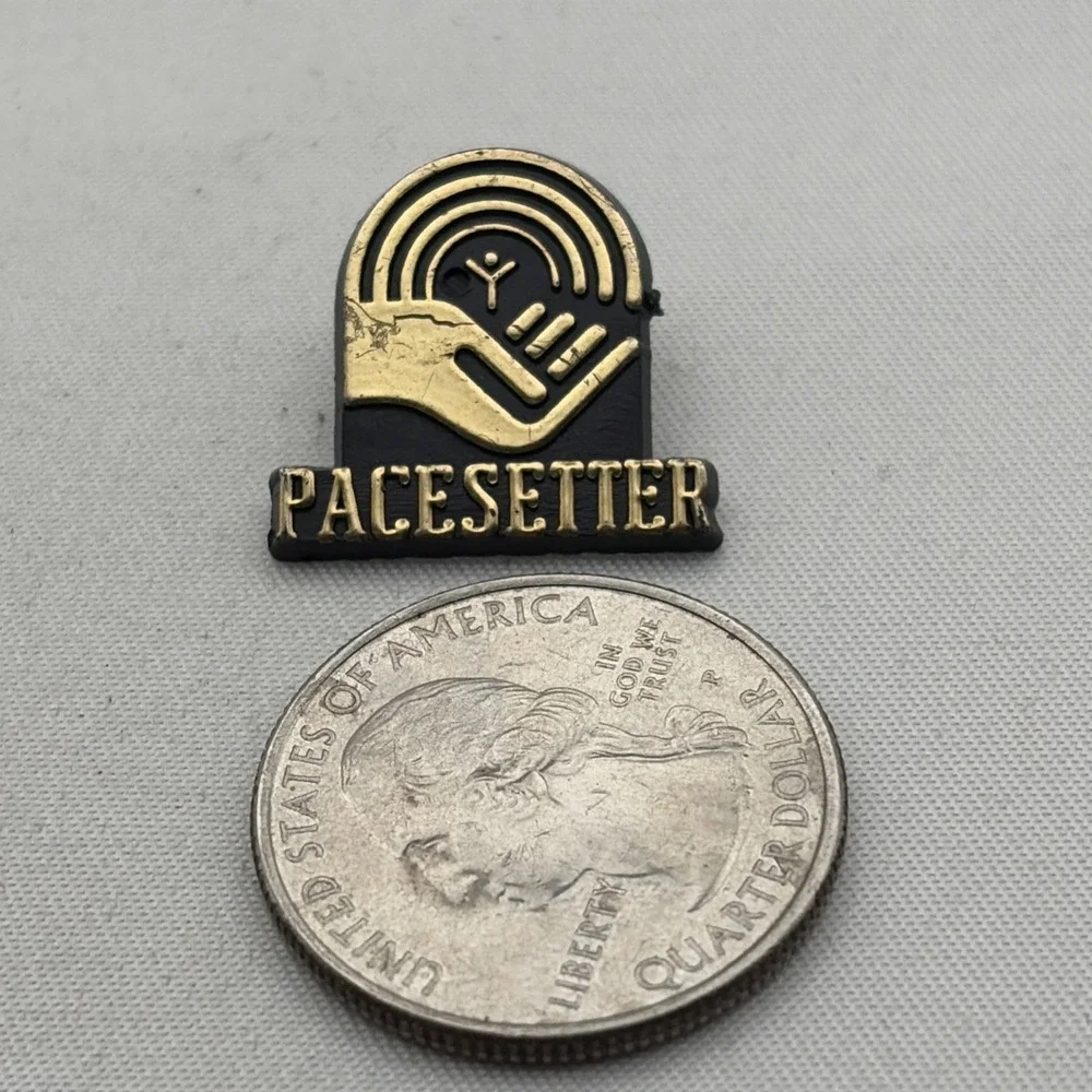 United Way Pacesetter Logo Plastic Lapel Hat Pin
